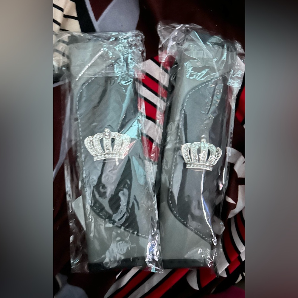 Crown seatbelt covers set of 2